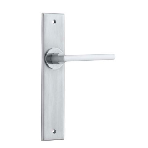 Baltimore Chamfered Lever Pas BC