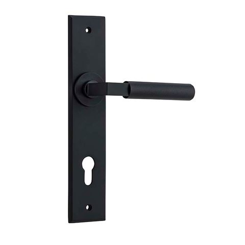 Brunswick Chamfered Lever Ent MB