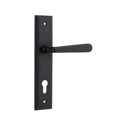 Copenhagen Stepped Lever Ent MB