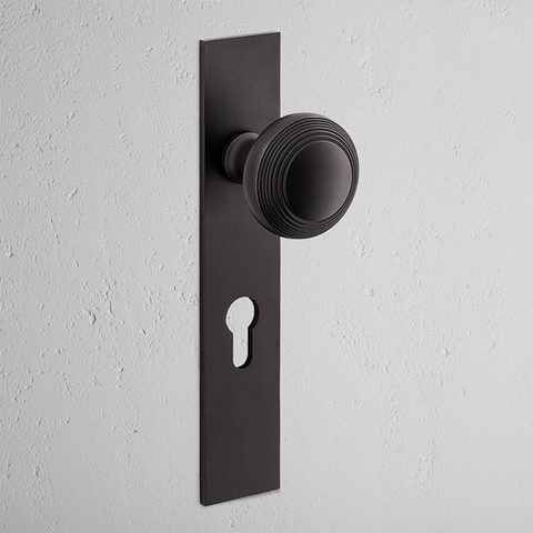 Poplar Long Plate Sprung Knob & Euro B