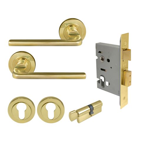 Chalet Lever Entrance E48 UB