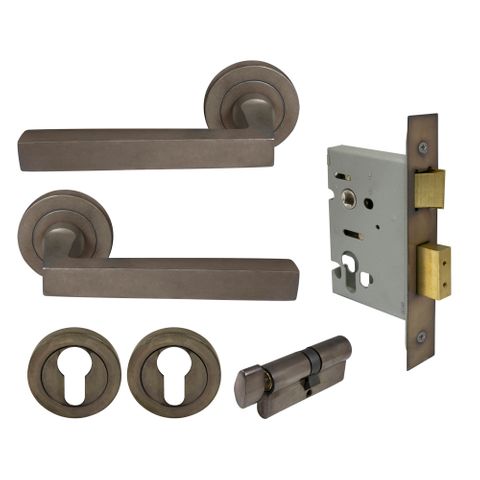 Federal Lever Entrance E48 NB