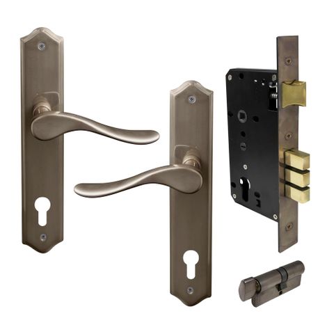 Haven Traditional LP Entrance E85 NB