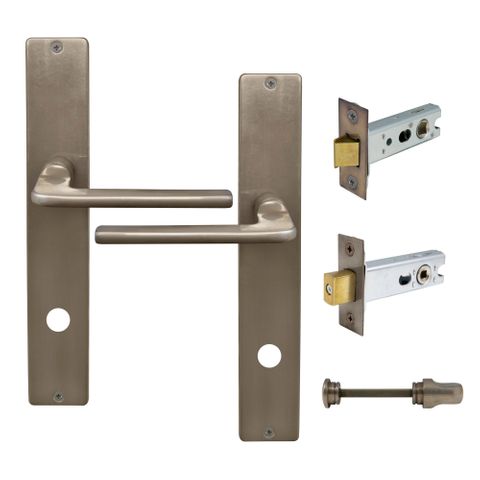 Chalet Square LP Privacy NB