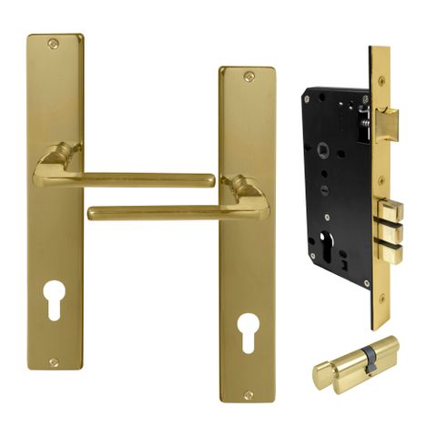 Chalet Square LP Entrance E85 UB