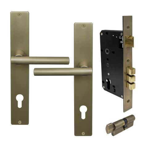 Charleston Square LP Entrance E85 RB