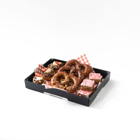 Catering Tray Black 300 x 220 x 40mm 50/ctn