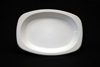 210x300 MM GENFAC WHITE OVAL PLATE