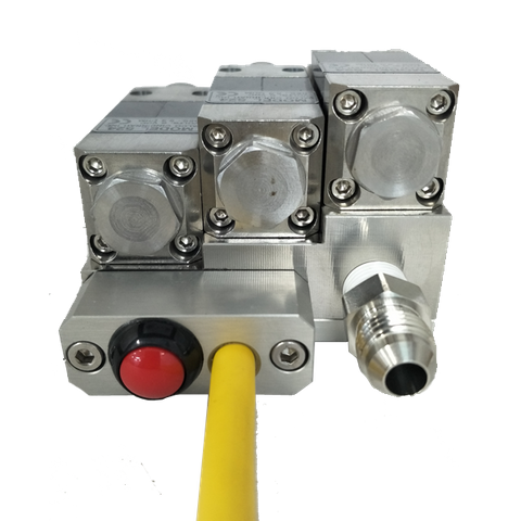 Tri-valve manifold assembly; 524 EZT