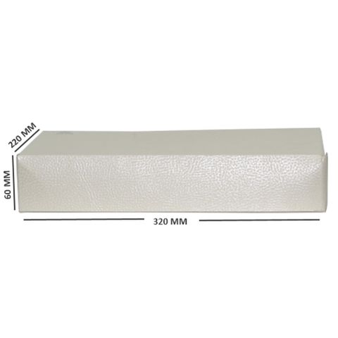 IVORY BROMLEY BOX / FOLDOVER LID X-LRG 32(L) x 22(W) x 6(H) cm