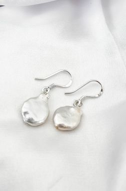 Coin Pearl Natural Earring