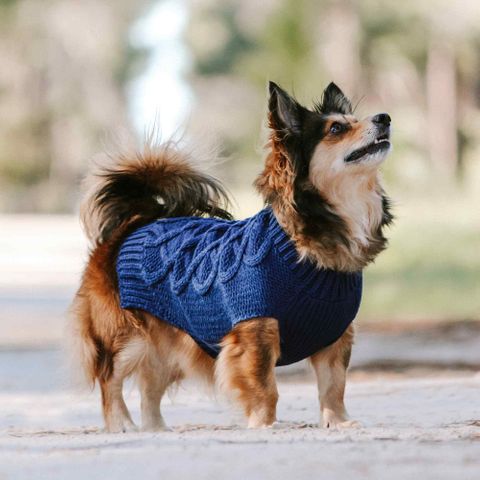 Huskimo Diamond Cable Knit Navy