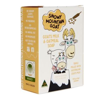 Snowy Mountain Goat Goats Milk & Oatmeal Soap - 100g