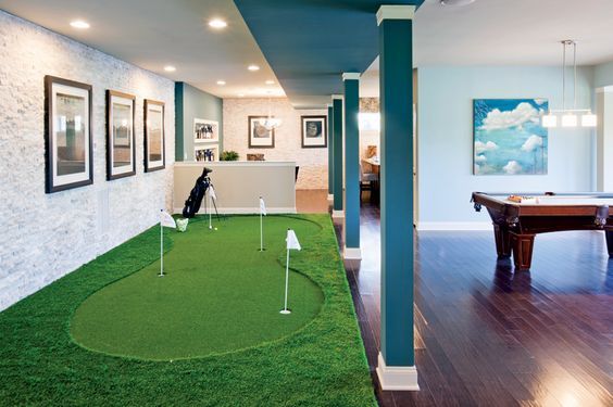 How to Create the Ultimate Indoor Putting Green