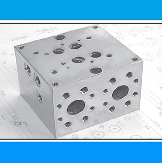 CETOP8, SUBPLATES, FLANGE PORTS, STEEL - 350 BAR, WITHOUT CAVITY