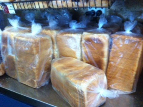 Plain Plastic Bread Bag (455mm x 180mm x 100mm) (Qty: 500)