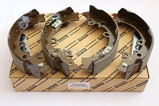 BRAKE SHOE Hilux D/C