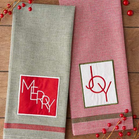 DII HOLIDAY GREETINGS DISHTOWEL