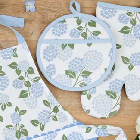 DII HYDRANGEA GARDEN POT HOLDER