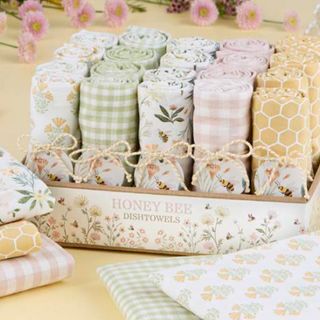 DII HONEY BEE MEADOW DISH TOWEL 20PK-ASS
