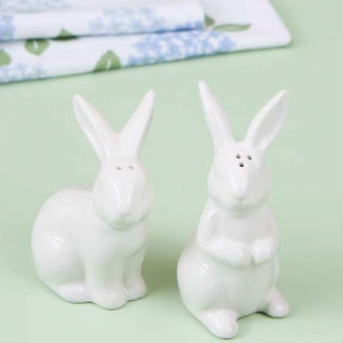 DII CERAMIC BUNNIES SALT & PEPPER SET