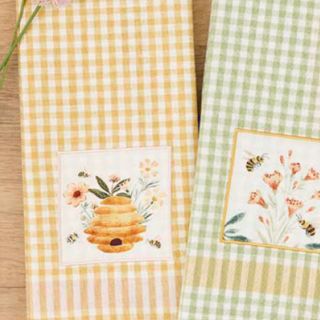 DII BEE HIVE EMBELLISHED DISH TOWEL