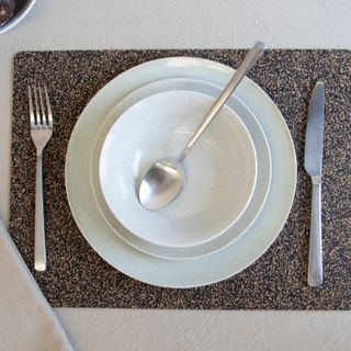 LIGA UMBER REC PLACEMATS - SET OF 4