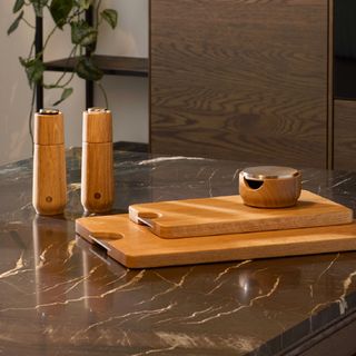 CRUSHGRIND CHAMPAGNE CUTTING BOARD-LG