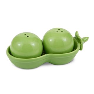 DII CERAMIC PEA POD SALT & PEPPER SET