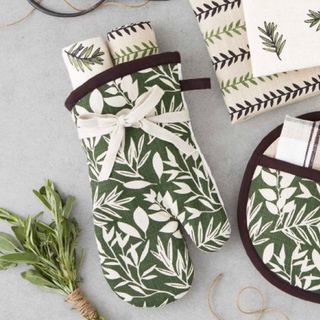 DII GARDEN GREENS OVEN MITT GIFT SET