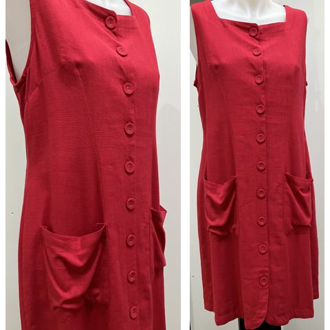 H0861-3X VIENNA DRESS: RED (SIZE 12)