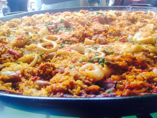 Traditional Spanish Paella