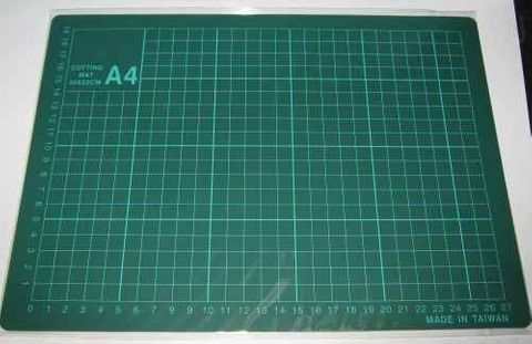 Cutting Mat 300 x 220 x 3mm A4