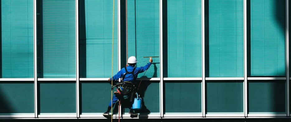 Cleaning window