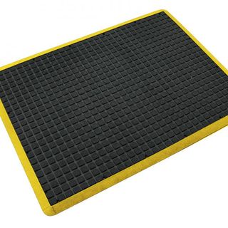 900x1200  Air Grid Mat Yellow Border