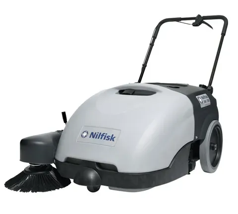 SW750 powered sweeper week hire 1700sqm
