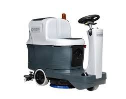 NILFISK COMPACT RIDE ON SCRUBBER/DRYER