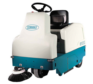 TENNANT 6100 - SUB COMPACT BATTERY RIDE ON SWEEPER