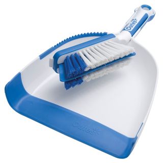 OATES SPACE SAVER DUSTPAN SET