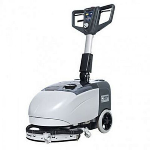 NILFISK COMPACT WALK BEHIND