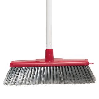 OATES CLASSIC PLUS ULTIMATE INDOOR BROOM WITH HANDLE - RED - (B-10403FR / 164590) (4) -EACH