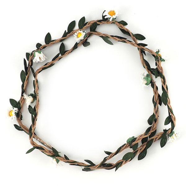 Twine Plaited Leaf With Daisy 1m