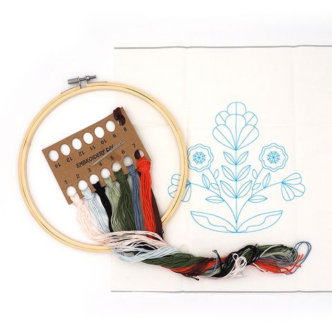 Embroidery Kit Geo Flower