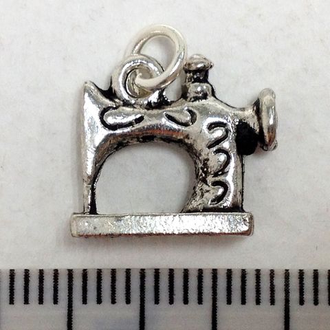 Metal Charms Sew/Machine Silver Med Pkt2