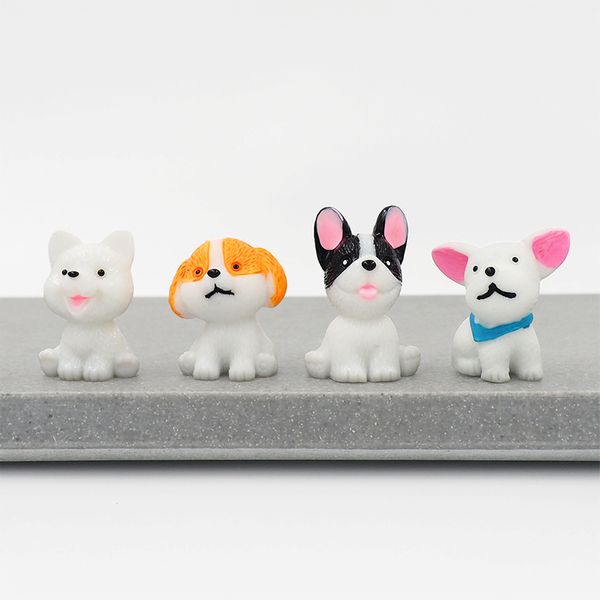 RESIN MINI DOGS ASSORTED 4PCS