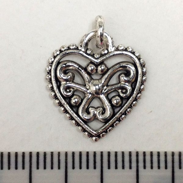 Metal Charms Heart Silver Medium Pkt2