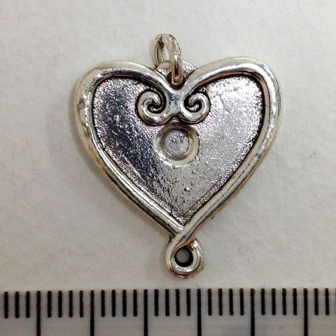 Metal Charms Heart Silver Large Pkt2