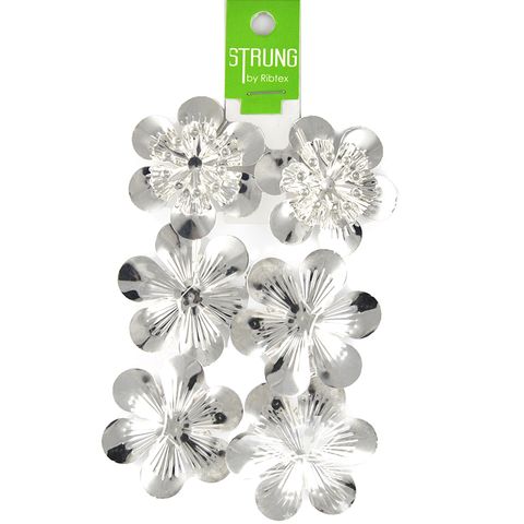 Strung Pressed Metal Round Flower Silver