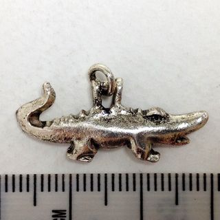 Metal Charms Crocodile Silver Med Pkt 2
