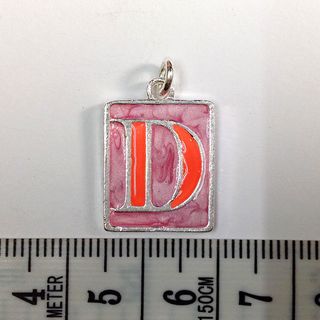 Metal Charms Initial D SiIver/Pink Pkt10